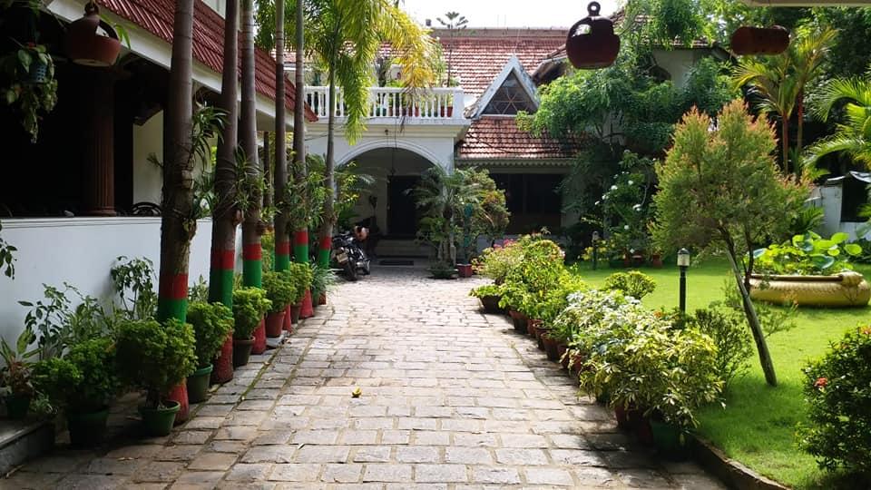 Sunglo_Solar_Anns Residency 10kW_Fort Kochi.jpg